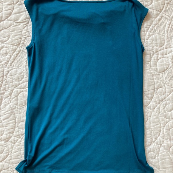 WHBM blue sleeveless shirt - Picture 5 of 6